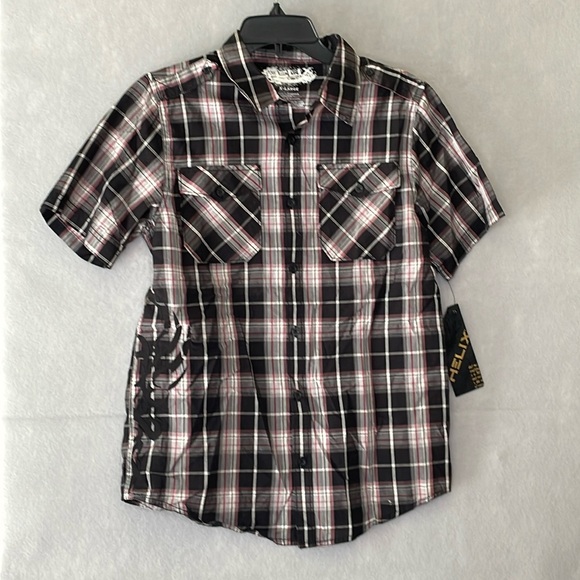 Helix Other - HELIX XL Boys Short Sleeve Button Down Graphic Back Pocket Front Shirt NWT
